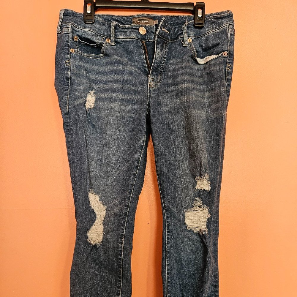 Torrid Jeans 10R distressed skinny